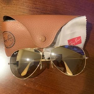 Ray ban large aviator sunglasses